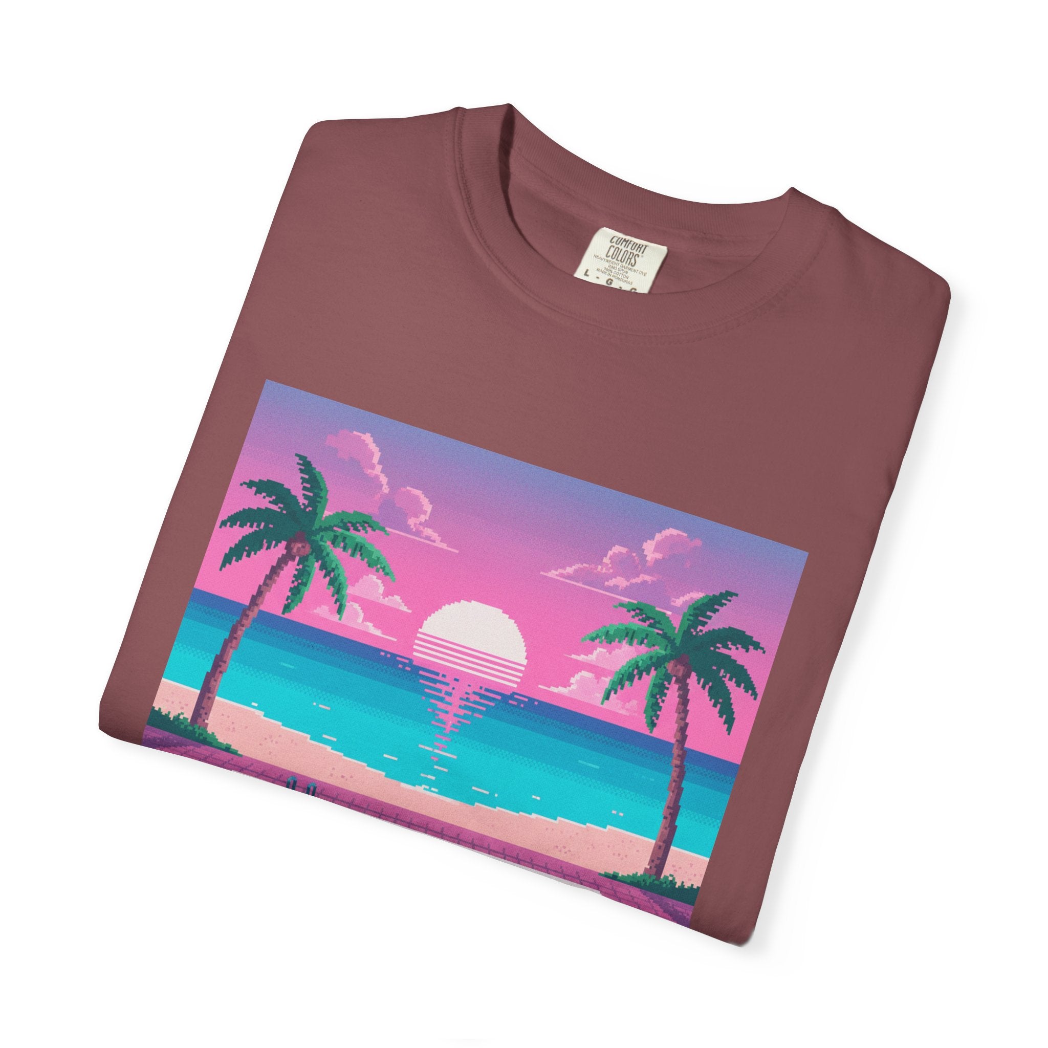 Retro Miami Sunset poolside scene T-Shirt